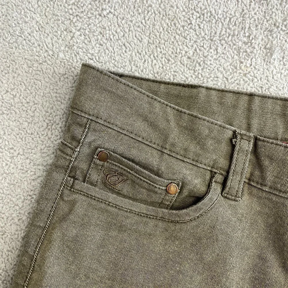 English Laundry excellent no